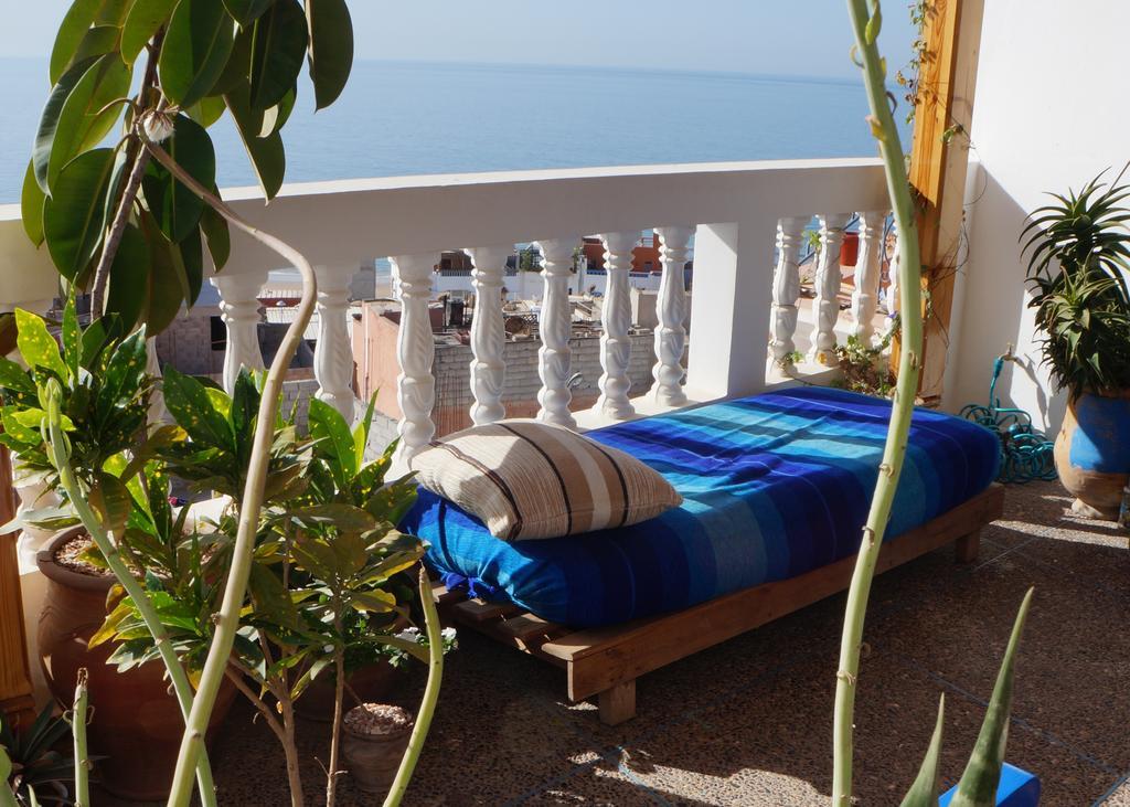 تغازوت Sundesk Coworking And B&B المظهر الخارجي الصورة