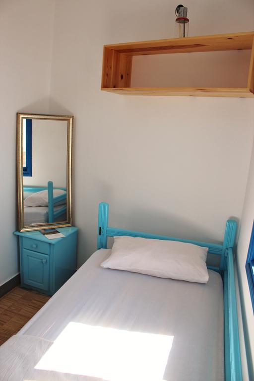 تغازوت Sundesk Coworking And B&B الغرفة الصورة