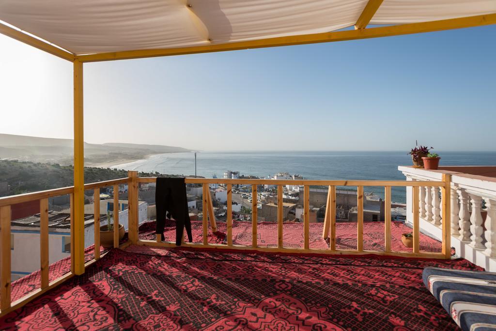 تغازوت Sundesk Coworking And B&B المظهر الخارجي الصورة